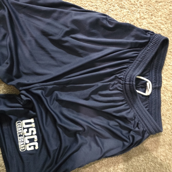 US coast guard gym shorts - Picture 4 of 6
